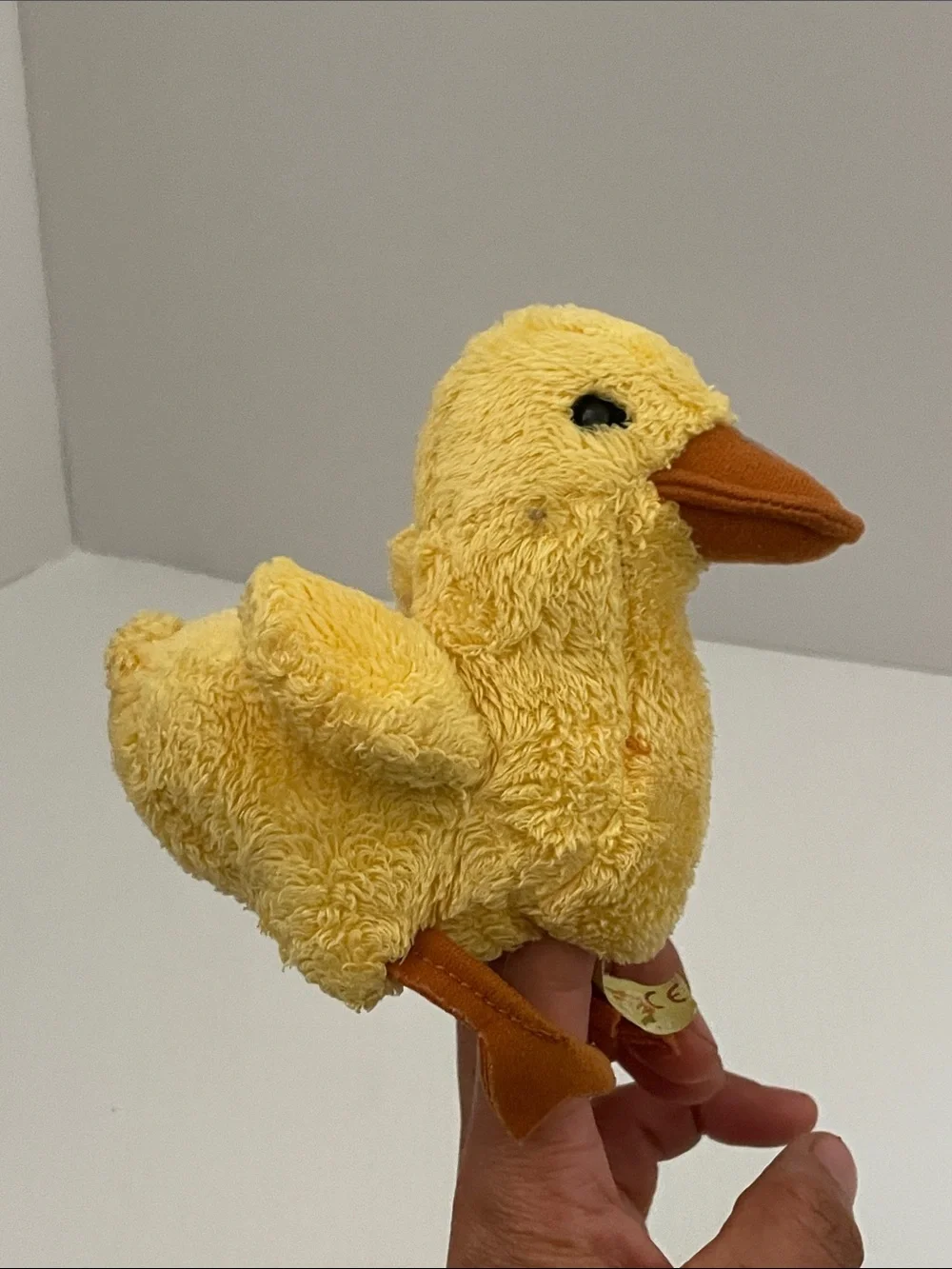 Folkmanis Puppets Mini Duckling Finger Puppet